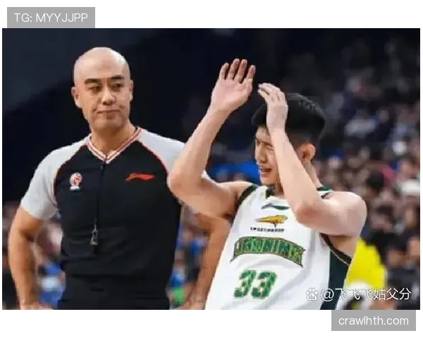想知道球碰裁判后的处理规则是什么吗？一分钟看懂篮球场上的特殊规定。